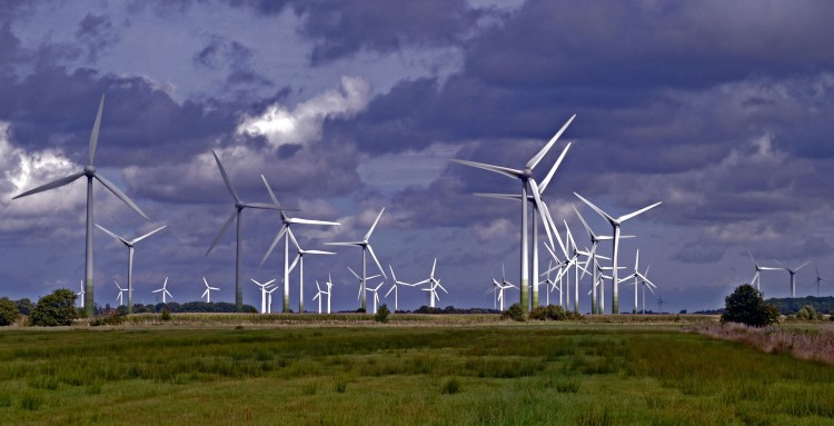 wind-park-1279726_1920-750x383